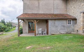 Vintage Holiday Home With Private Garden